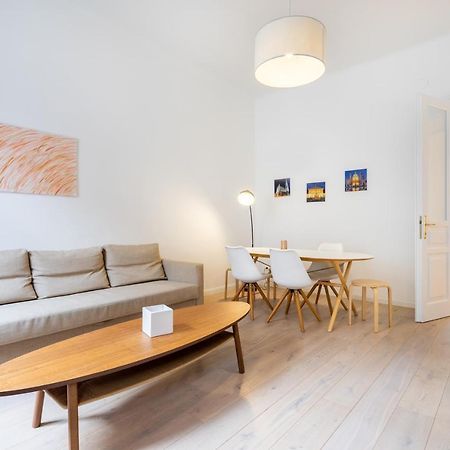 וינה Modernes Apartment Im Charmanten Cottage Viertel מראה חיצוני תמונה