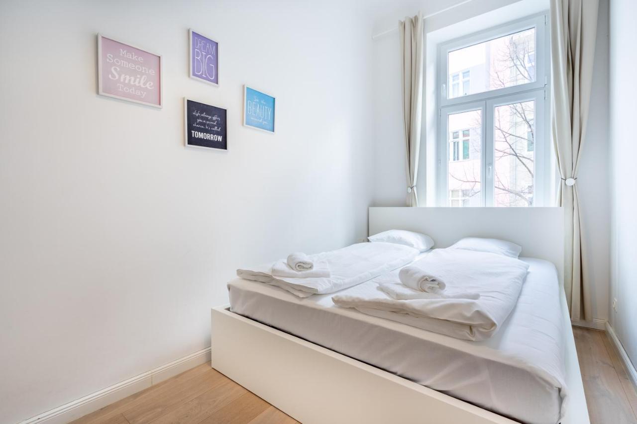 וינה Modernes Apartment Im Charmanten Cottage Viertel מראה חיצוני תמונה